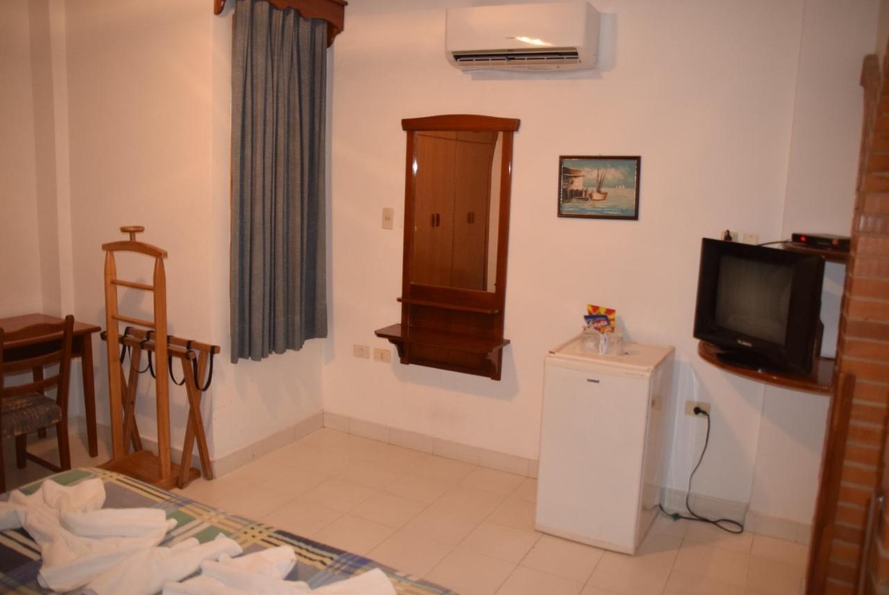 Hotel Palmas Del Sol Asuncion Exteriör bild
