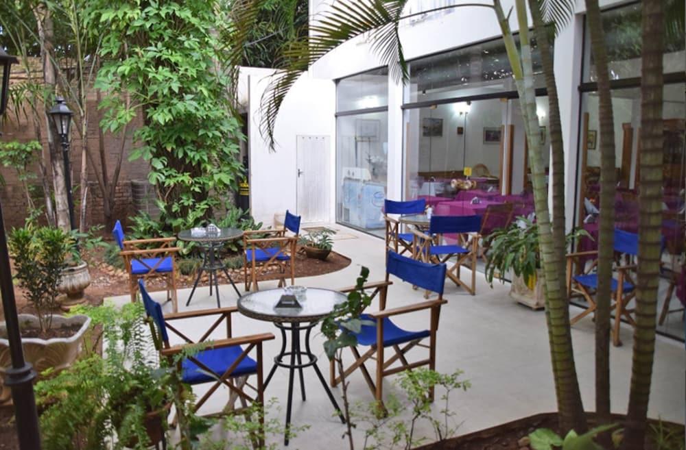 Hotel Palmas Del Sol Asuncion Exteriör bild